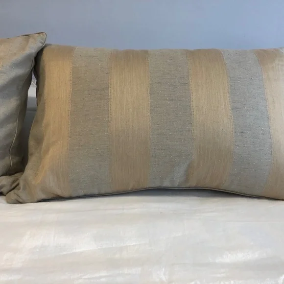 Set of 2 Anichini 100% silk pillows stripe beige grey tan with inserts neutral